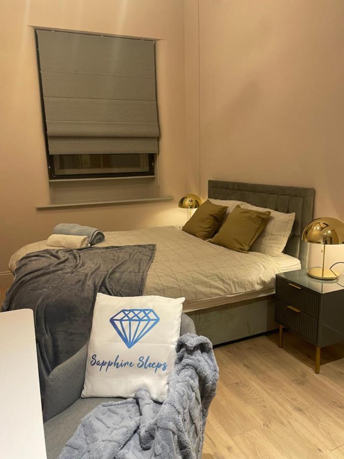 M1 City Centre 3 Bed 3 Bath Luxe Penthouse Manchester Exteriör bild