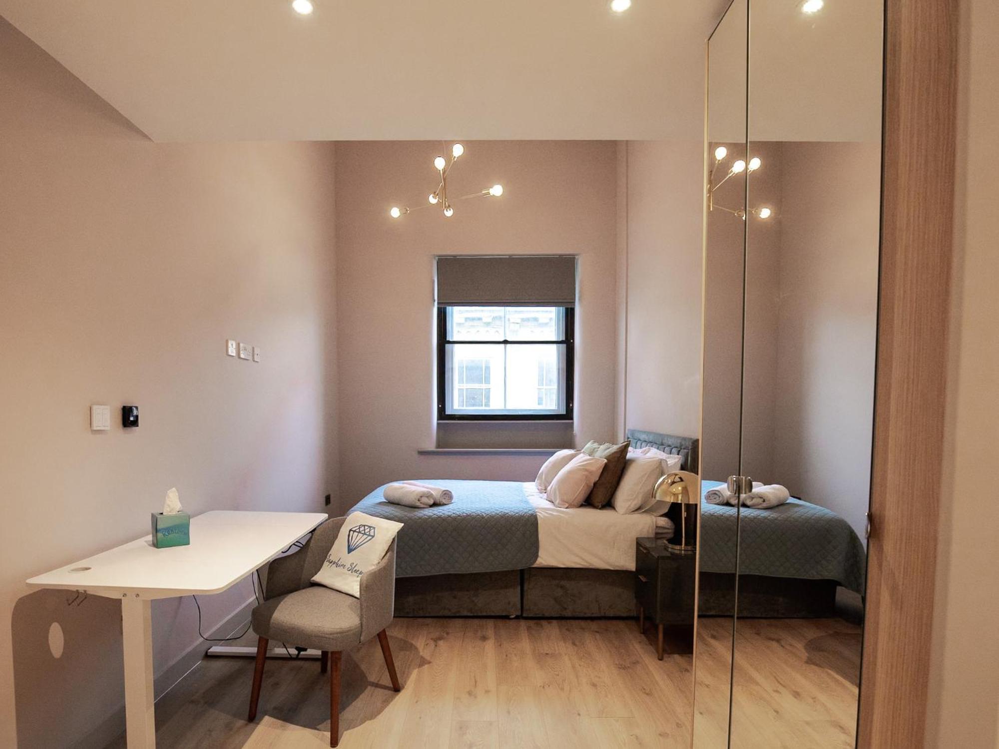 M1 City Centre 3 Bed 3 Bath Luxe Penthouse Manchester Exteriör bild